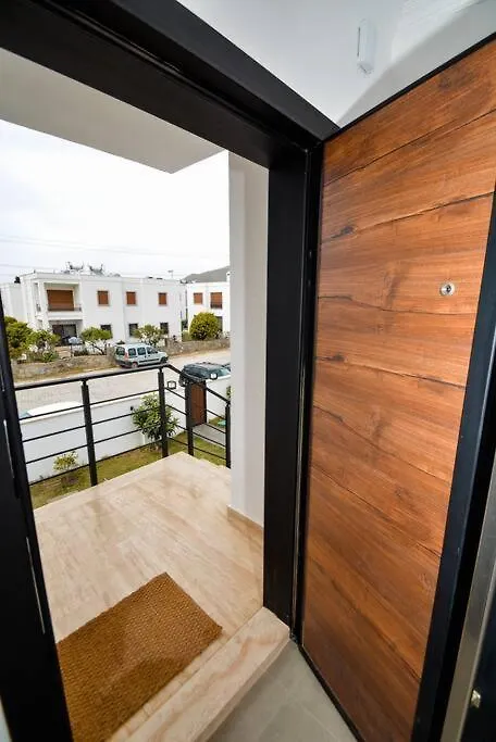 Brand New 2 Bedroom Top Floor Flat With Pool A2 Bodrum